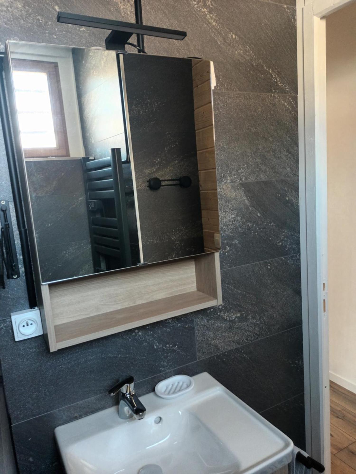 Le Samui Villa Saint-Hilaire-sur-Yerre Екстериор снимка